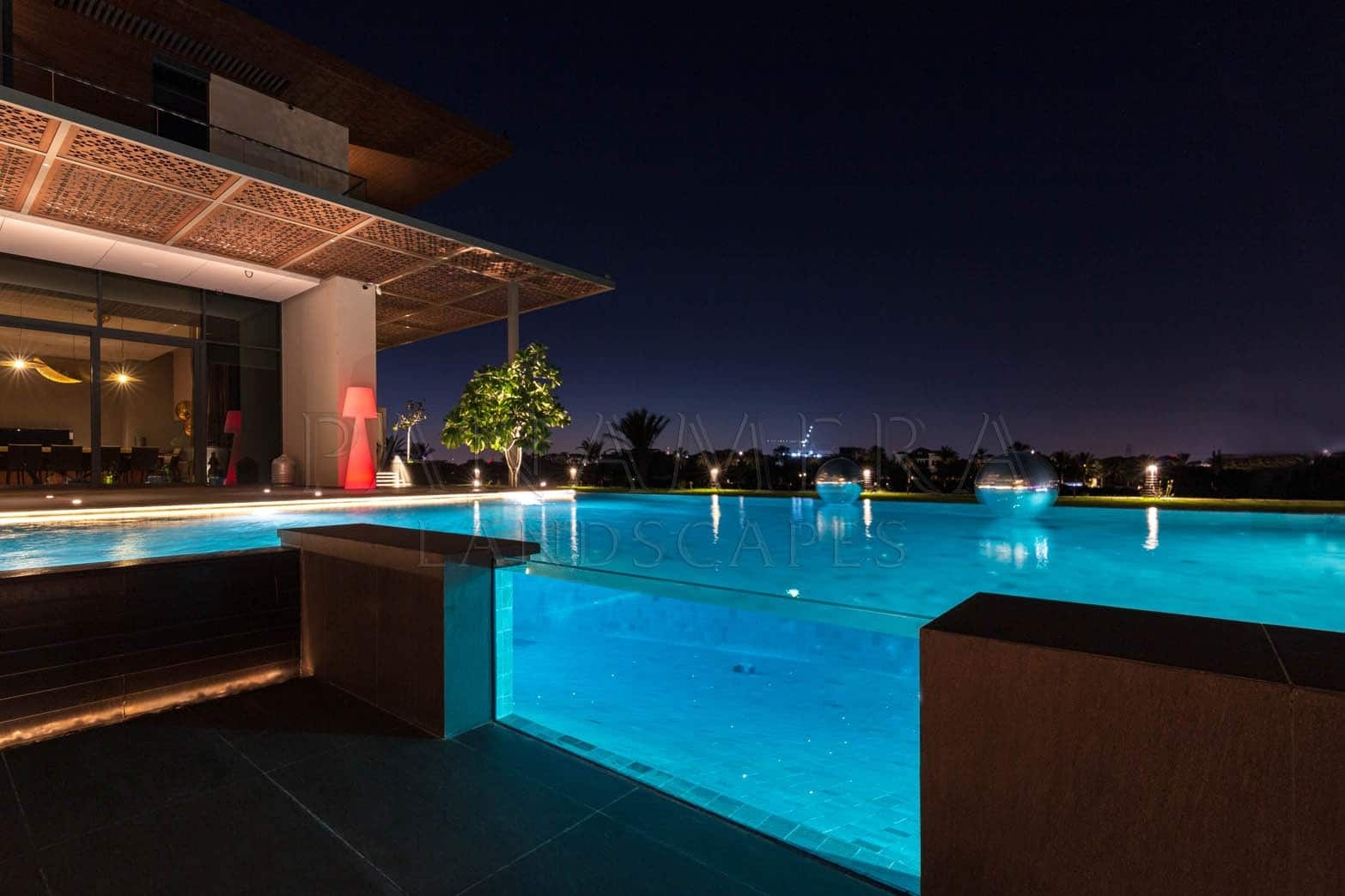 Acrylic Pools Dubai | One of the best landscaping companies in Dubai