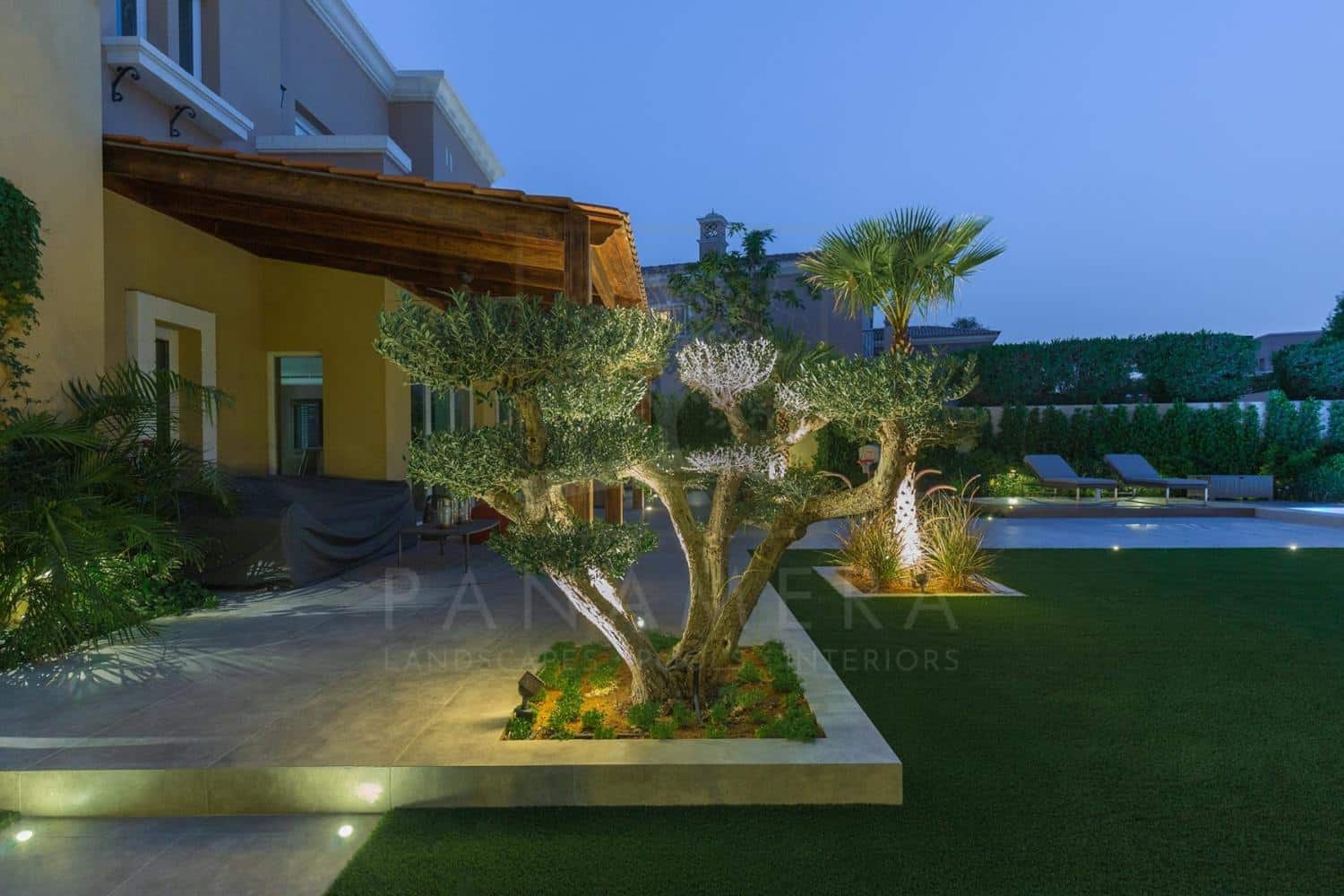 swimming pool contractors in dubai