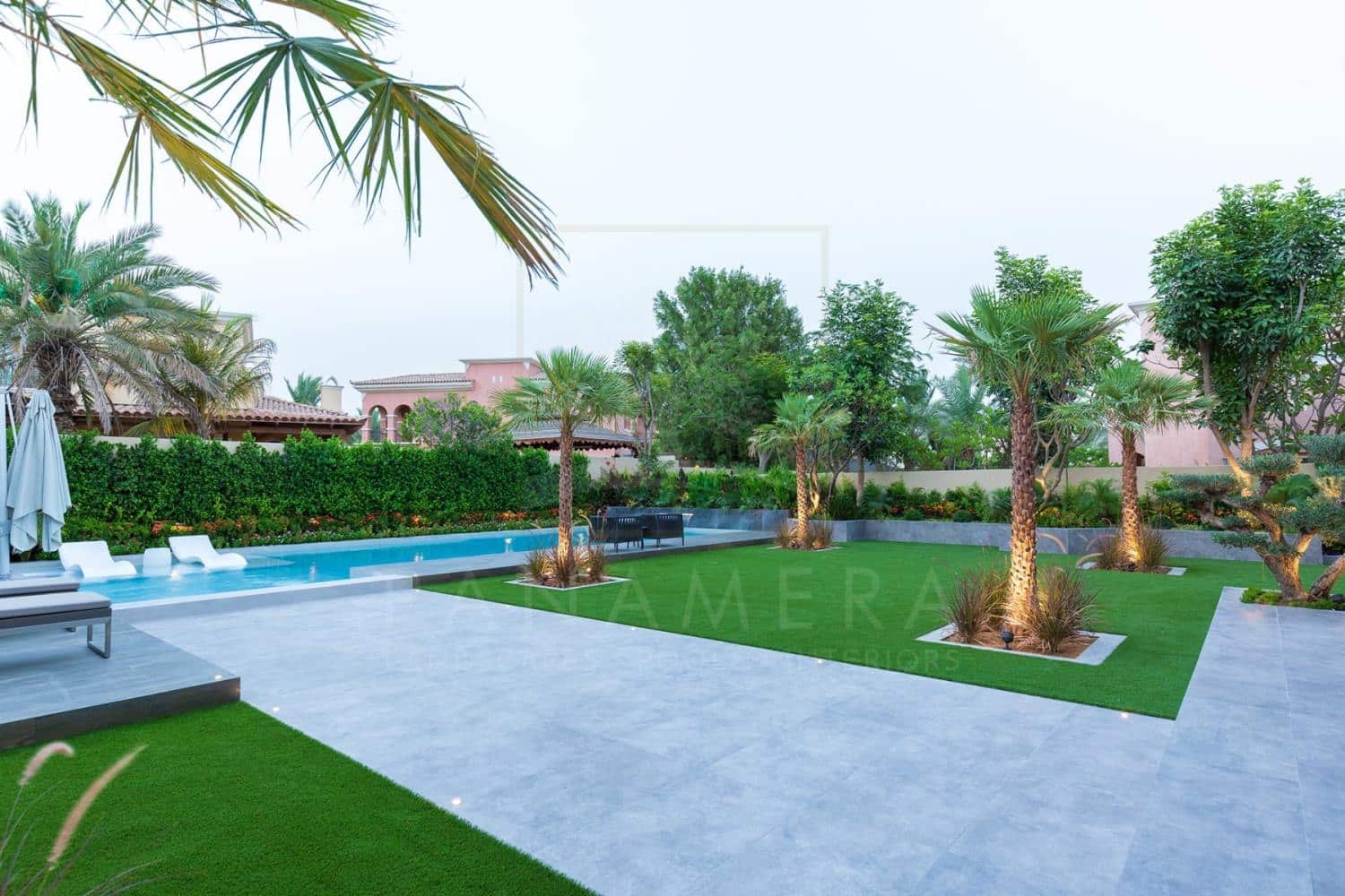 swimming pool contractors in dubai