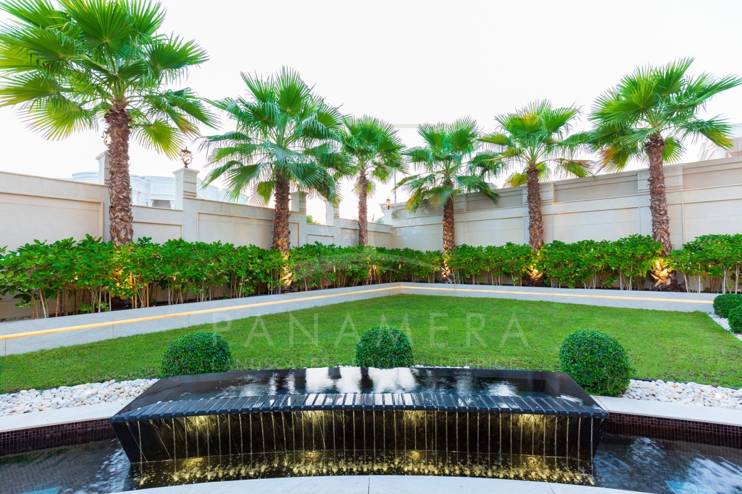 swimming pool companies in dubai
