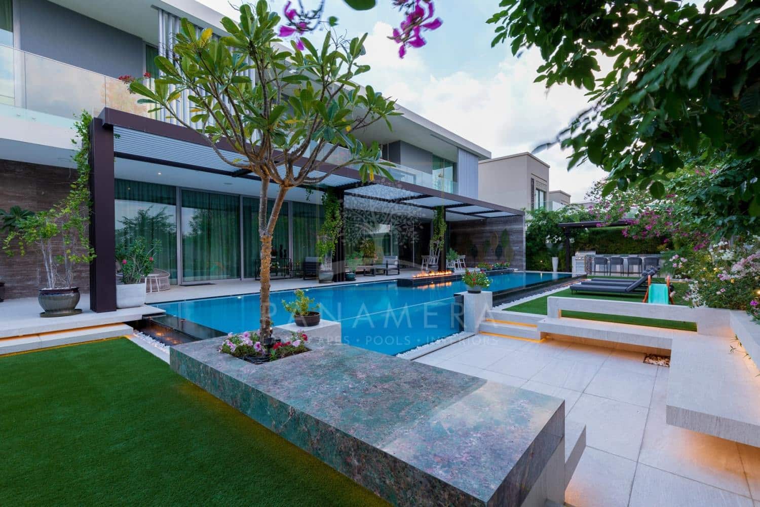 swimming pool companies in dubai