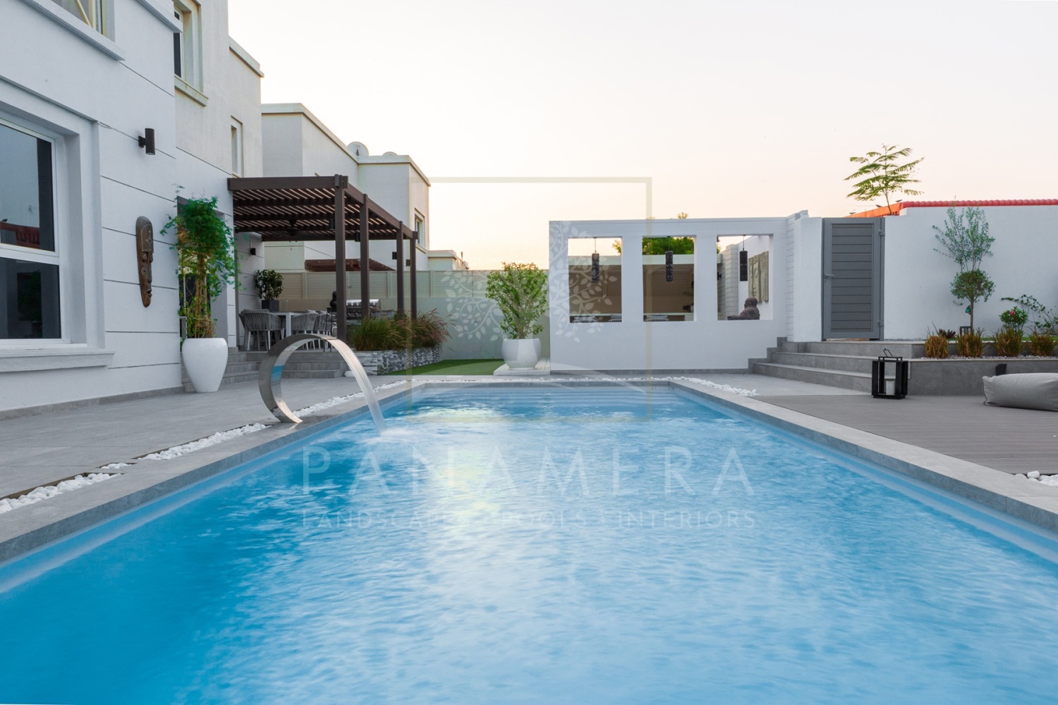 swimming pool contractors in dubai