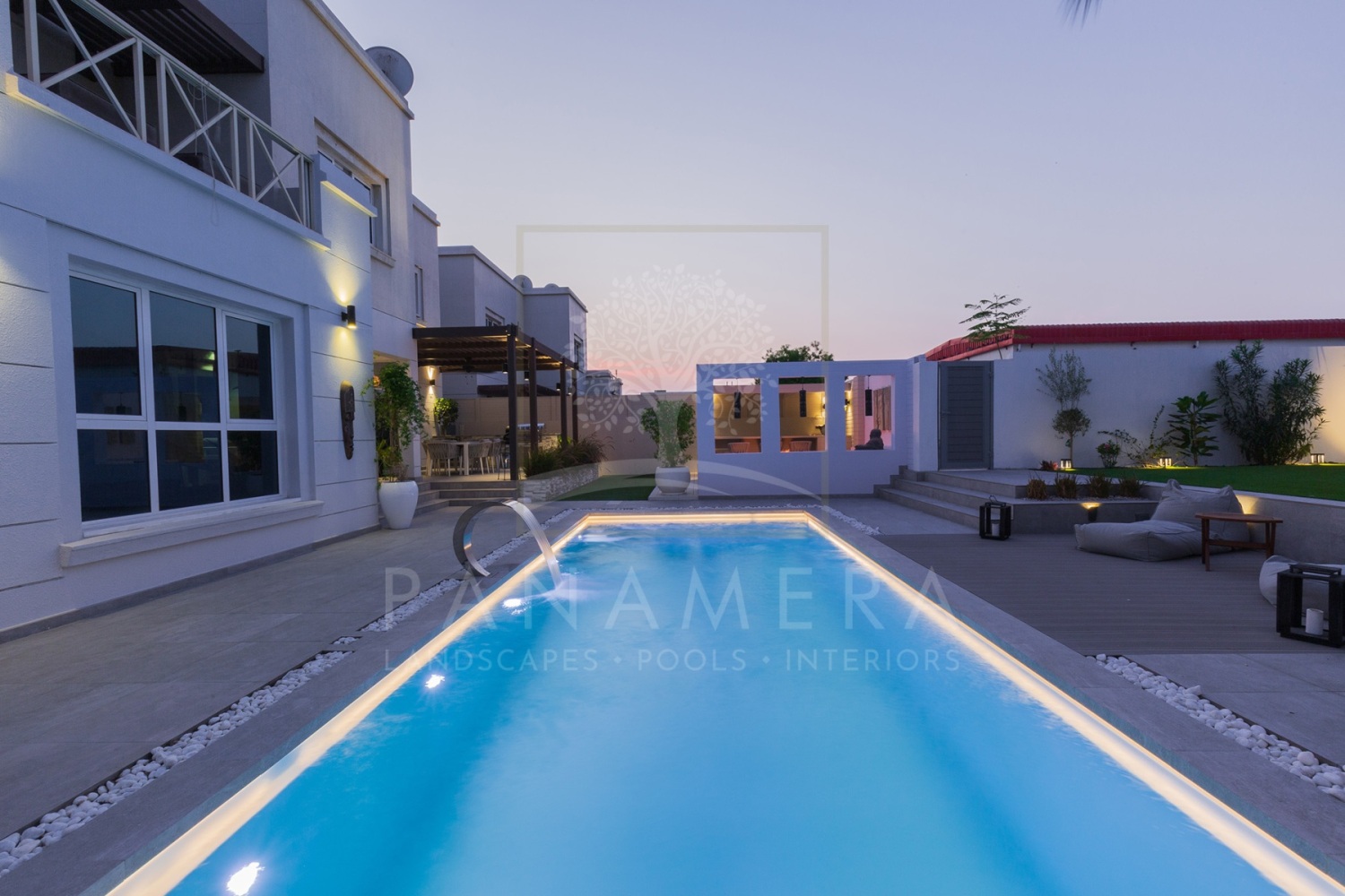 swimming pool contractors in dubai