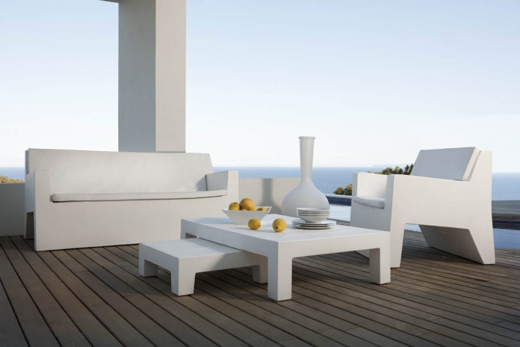 Outdoor Furniture Installation Contractors In Dubai