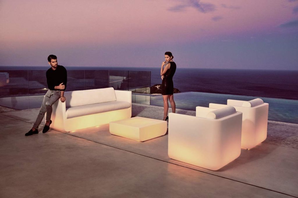 Outdoor Furniture Installation Contractors In Dubai