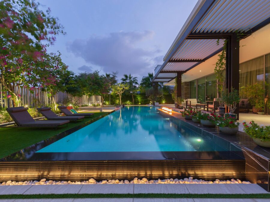 swimming pool companies in dubai
